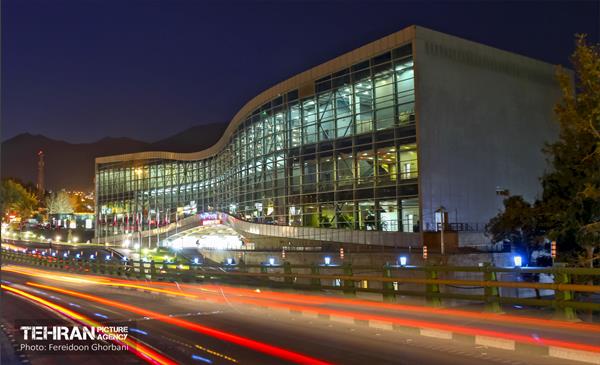 Mellat Cinema Campus / Fereidoon Ghorbani