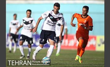 دیدار سایپا و بادران تهران در جام حذفی 18