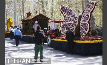 کاروان گل«استقبال از نوروز» در تهران 20