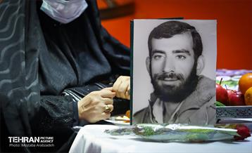 دیدار شهردار تهران با مادران شهدای منطقه 12