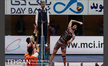 دیدار تیم های والیبال بانک سرمایه  و سایپا تهران