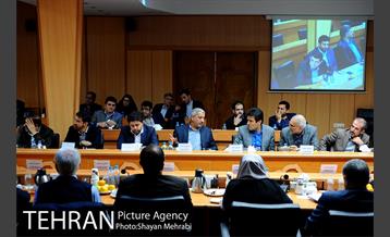 نشست شورای معاونین، مشاورین و شهرداران با حضور پیروز حناچی سرپرست شهرداری تهران 30