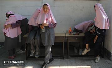 به وقت خدمت؛ مرکز «پویا شهر منطقه 19» ویژه کودکان کار 49