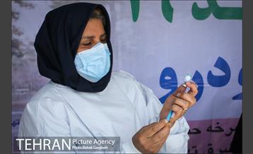 آغاز به کار نخستین مرکز واکسیناسیون خودرویی در تهران 12