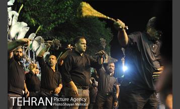 عزاداری شب تاسوعا در خیابان های تهران 42