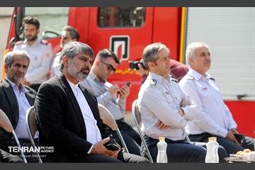 آیین کلنگ‌زنی ایستگاه آتش‌نشانی 6