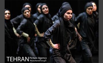 نمایش "من" در پردیس تئاتر تهران (خاوران) 20