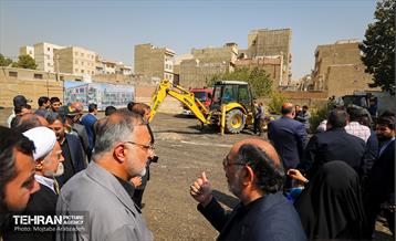 آیین آغاز به ساخت ۱۴ میدان، بازار و بازارچه میوه و تره بار