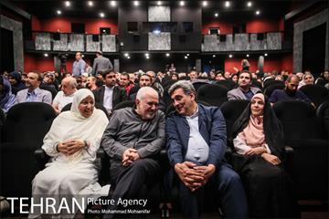 تجلیل شهردار تهران از محمدجواد ظریف 34