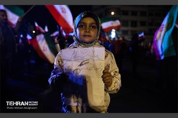 چهل‌و‌سومین شب اجتماع دفاع از انقلاب 35