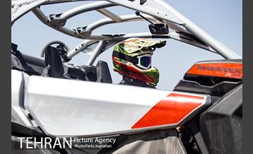 رقابت های جایزه بزرگ اتومبیلرانی  و موتور سواری رشته درگ 22