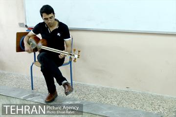 بازدید دکتر حسینی مکارم سرپرست شهرداری تهران از دبیرستان همت 13