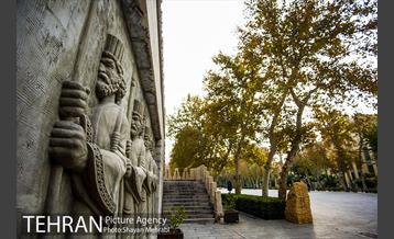 پاییز میدان مشق (سر در باغ ملی) 17