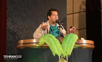 سومین سوگواره شعر عمود ۱8 16