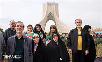 چهل‌و‌‌هفتمین جشن پیروزی انقلاب اسلامی - 2 16