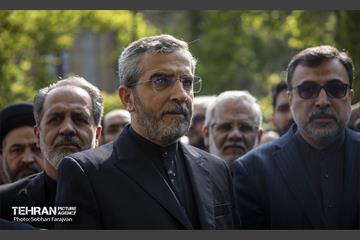 تشییع پیکر شهید حسین امیرعبداللهیان در وزارت خارجه 35