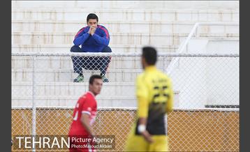 دیدار پارسه تهران و نفت مسجد سلیمان در لیگ آزادگان 9