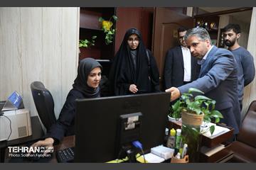 بازدید عضو شورای شهر از مرکز ارتباطات شهرداری تهران 11