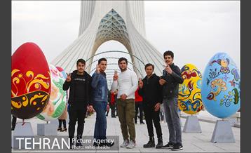 میدان آزادی به استقبال بهار رفت 4