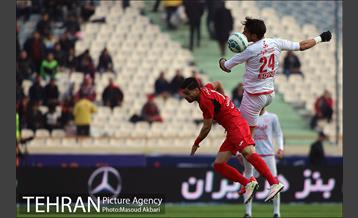 دیدار تیم های فوتبال پرسپولیس و تراکتور سازی