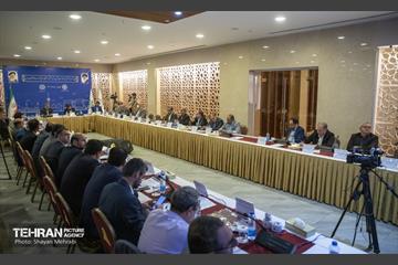 نشست کمیته تخصصی اتوبوسرانی مجمع شهرداران کلانشهرهای ایران 13