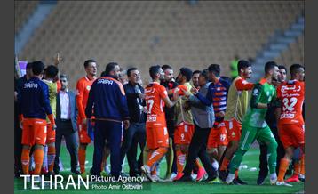 دیدار تیم‌های سایپا و پرسپولیس در لیگ برتر فوتبال ایران 9