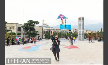 جشنواره بادبادک ها در بوستان آب و آتش 25