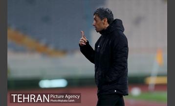 دیدار تیم‌های فوتبال استقلال و آلومینیوم اراک  24