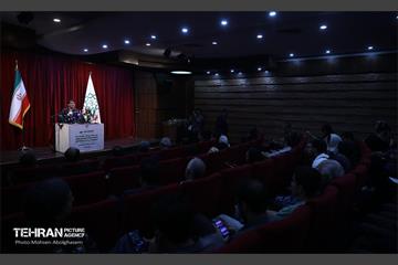 نشست خبری مدیرکل محیط زیست و توسعه پایدار شهرداری تهران  4