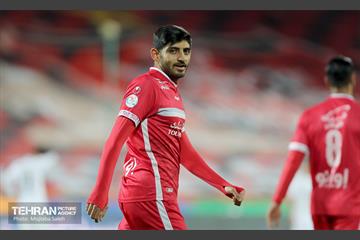 دیدار تیم های فوتبال پرسپولیس و ذوب آهن  22