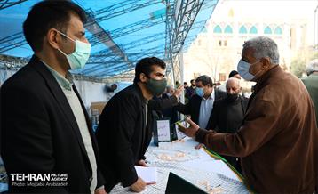 نمازگزاران جمعه پای «میز خدمت شهرداری تهران» 5