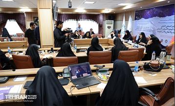نشست خبری بین‌المللی آنلاین بررسی تاثیر حمله آمریکایی-صیهونیستی بر زنان، کودکان و خانواده‌های ایران 16