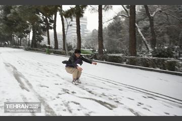 روز برفی تهران 16