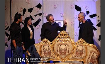 نمایش بن بست‎ 12