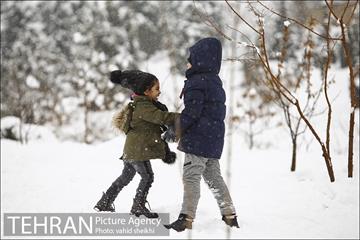 تفریحات برفی در پارک پردیسان تهران 9