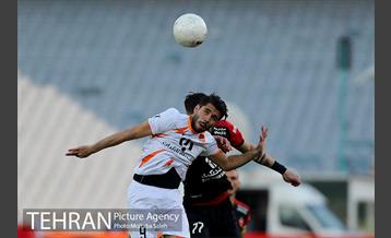 دیدار تیم های فوتبال پرسپولیس و مس کرمان 13