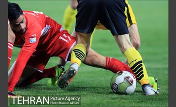 دیدار تیم‌های فوتبال پرسپولیس - سپاهان 12