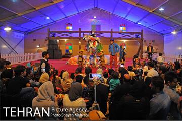 برج میلاد تهران در ایام نوروز 26