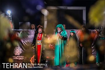 تعزیه خوانی اباعبدالله الحسین(ع) در بوستان لاله 4