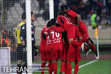 دیدار تیم های فوتبال پرسپولیس و سایپا