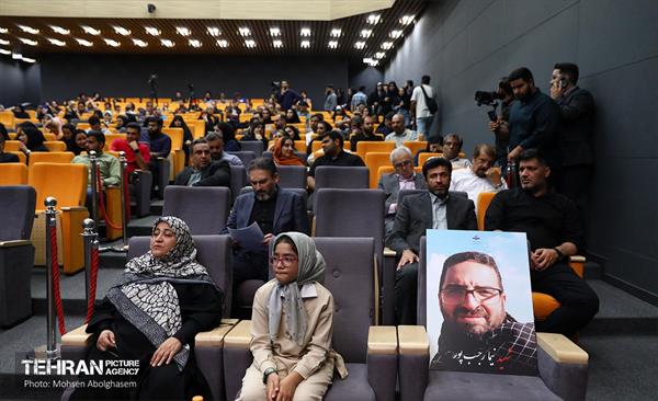 آیین گرامیداشت روز خبرنگار 135