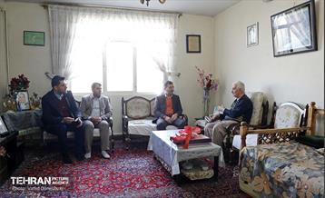 دیدار شهردار منطقه۱۷ با جمعی از مردآفرین دارالشهدای تهران 7