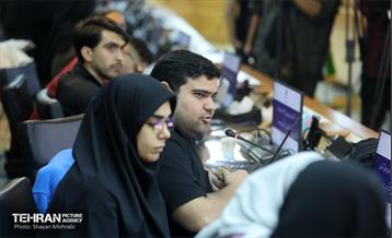 نشست خبری  رئیس شورای اسلامی شهر تهران 10