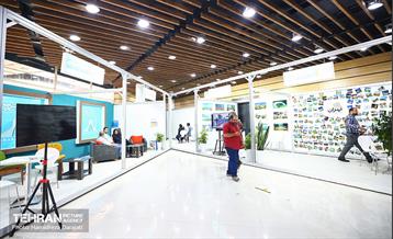 غرفه آژانس عکس تهران در نمایشگاه تهران 1401 12
