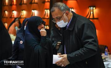 دیدار شهردار تهران با مادران شهدای منطقه 12
