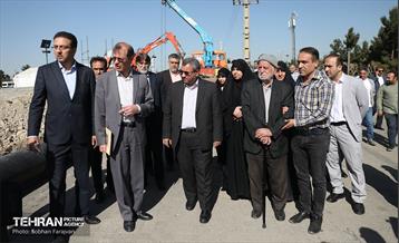 آیین افتتاح و بهره‌برداری از پروژه‌های شهری منطقه 2 40