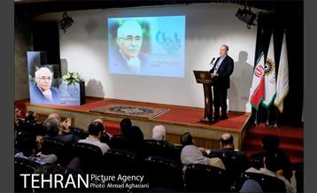 تولد ماه، استاد محمدعلی بهمنی 27