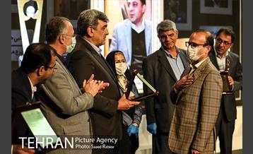 اولین همایش مدیران برتر شهر ارتباطی تهران 31