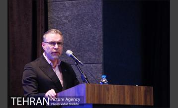 آیین کاشت درخت صلح و دوستی 12