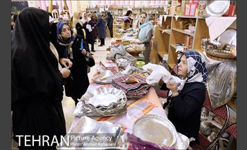 بازارچه پاییزی آسایشگاه خیریه کهریزک 4